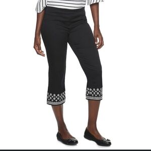 Women's Croft & Barrow® Effortless Stretch Capri Pants 8R